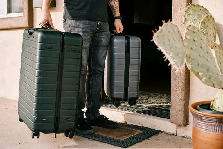How To Easily Transport Multiple Suitcases: Tips And Tricks